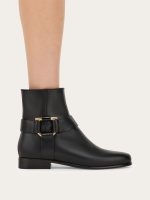Ferragamo Gancini ornament ankle boot - Image 3